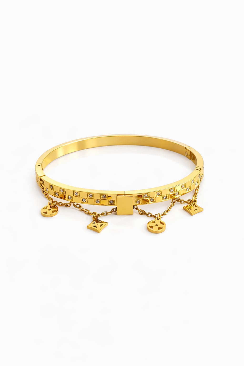 bracelet Amira avec des pendentifs.